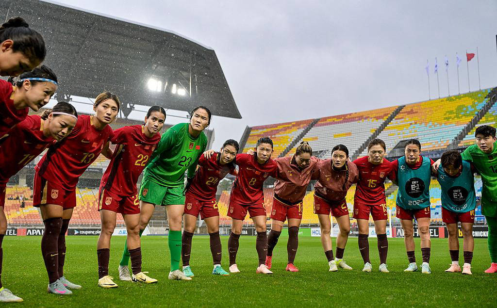 2026中国女足成绩，从低谷到复兴，她们到底经历了什么？